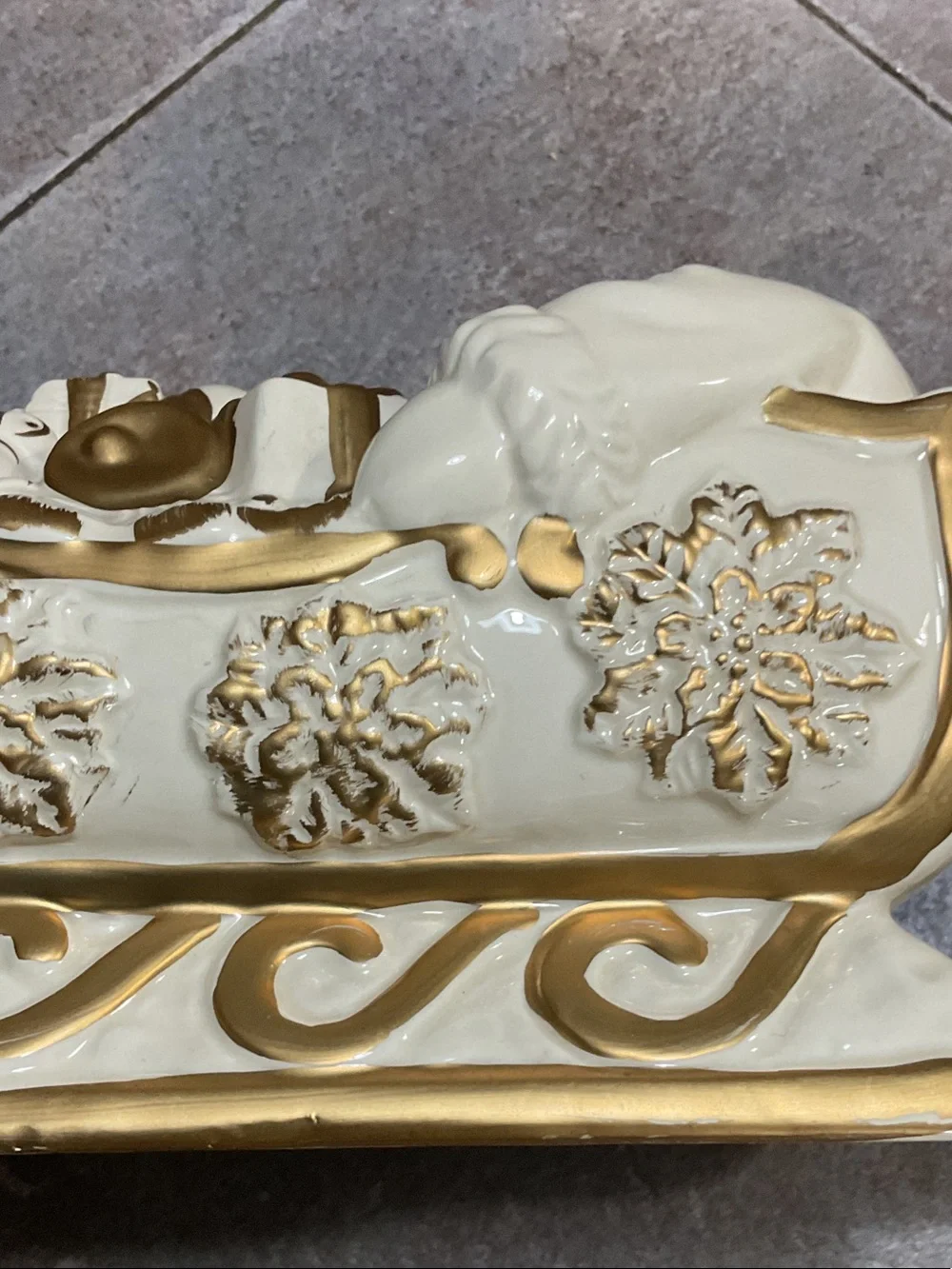 White & Gold Santa Sleigh Teapot